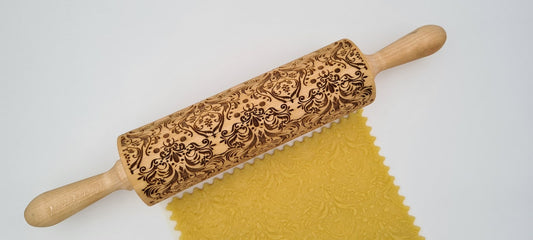 Engraved Rolling Pin (Natural Wood, Floral Pattern)